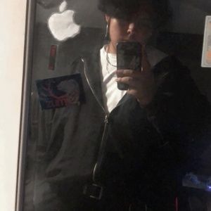 Meet your Posher, Gionni